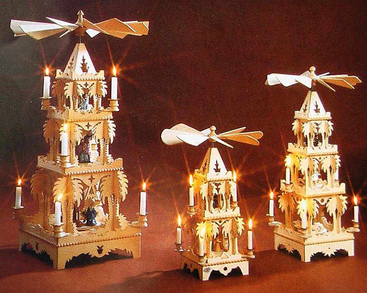 Impressionen Laubsägearbeiten - Weihnachtspyramiden